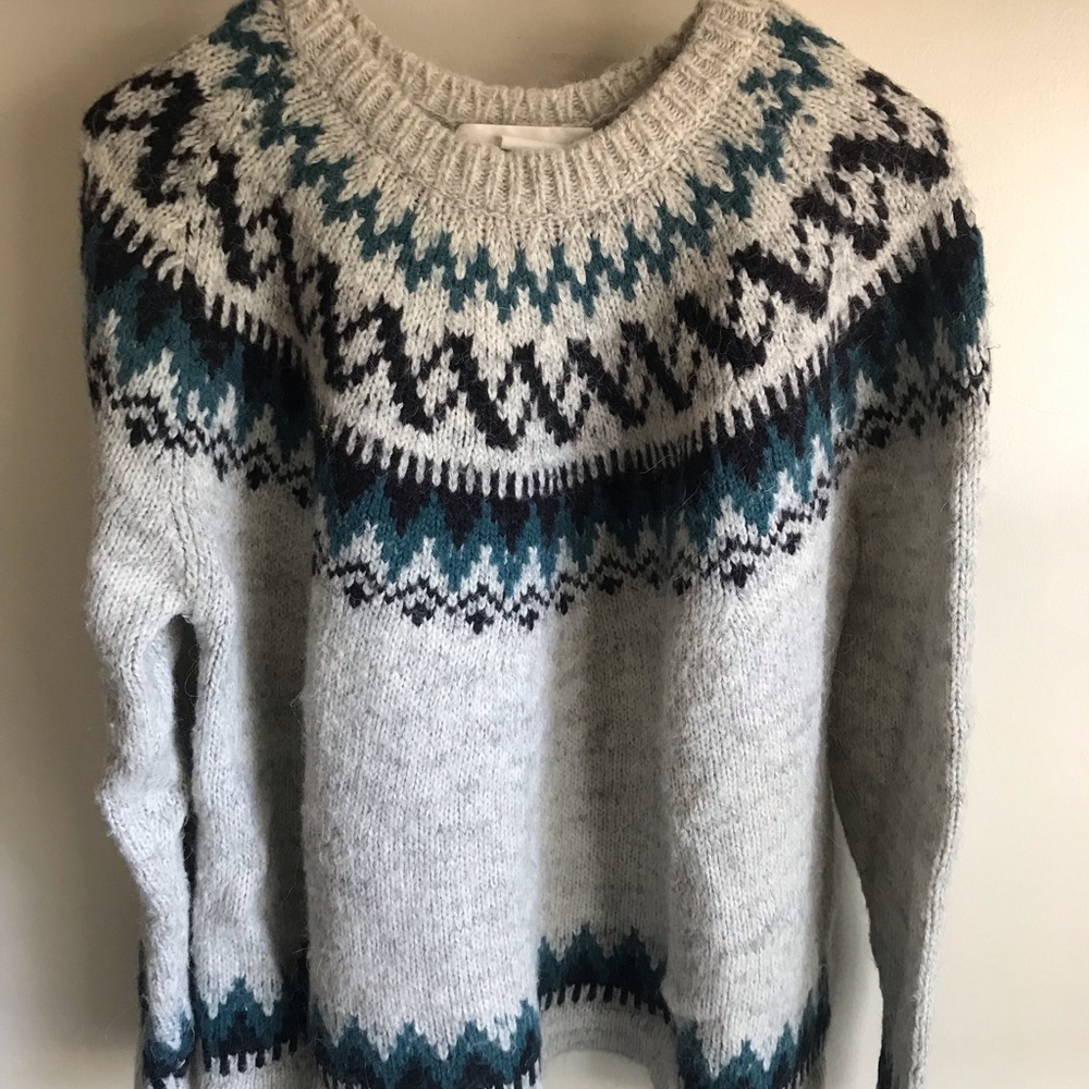 The Chalet Sweater
White Fair Isle Crew-neck Sweater by The Great